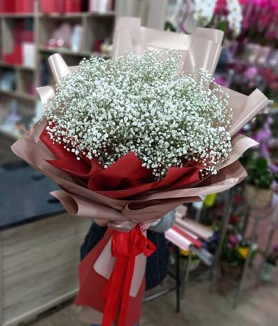 Букет цветов из: Гипсофила в Большой Ирбе