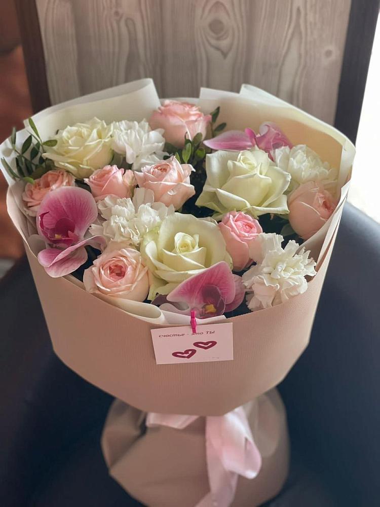 Букет цветов из: Орхидеи, Розы и Гвоздики в Большой Ирбе