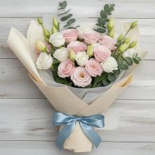 Букет цветов из:  Лизиантусы в Большой Ирбе