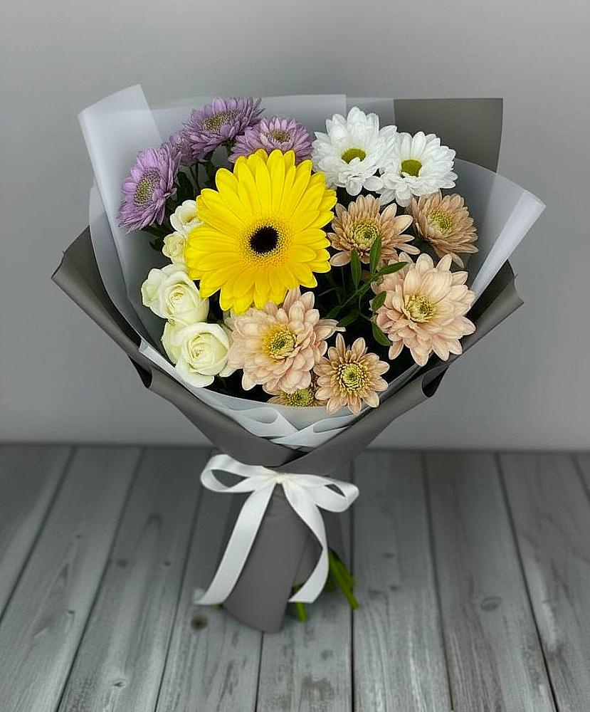 Букет цветов из: Розы, Герберы и Хризантемы в Большой Ирбе