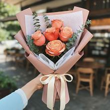 Букет цветов из:  Розы #REPLACE_PRED# Большой Ирбе