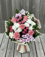 Букет цветов из:  Альстромерии, Гвоздики, Розы и Хризантемы в Большой Ирбе