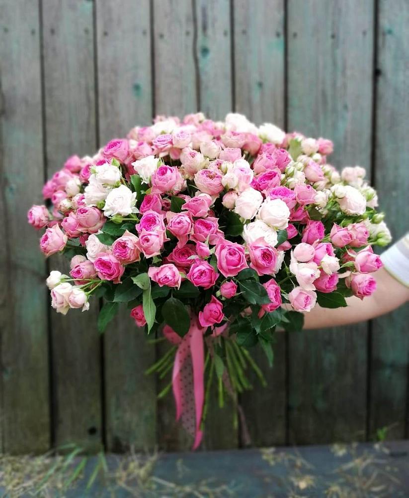 Букет Розовые кустовые розы Натали и Лав Лидия в Большой Ирбе