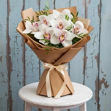 Букет цветов из:  Орхидеи и Розы #REPLACE_PRED# Большой Ирбе